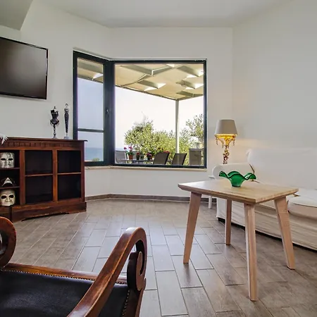 Apartment Venizelos Platanias (Crete)